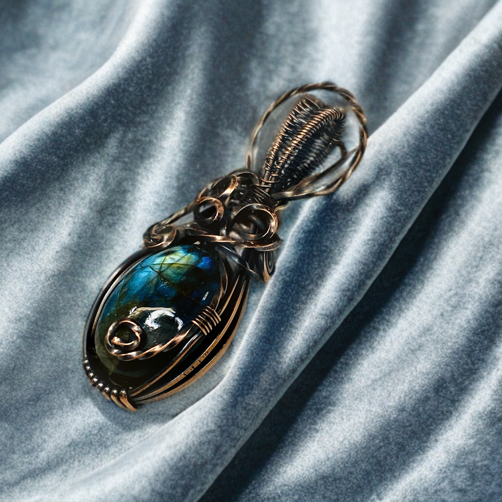 Antique Copper Wire Wrapped Labradorite Pendant